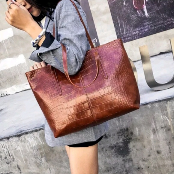 luckyday99 Handbags - ROME Crocodile Vegan Leather Tote Shoulder Bag